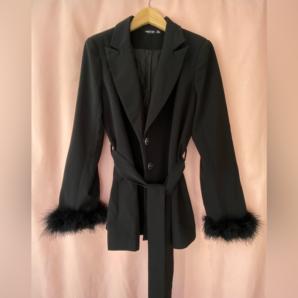 NASTY GAL COLLECTION BELTED BLAZER WITH FEATHER CUFFS